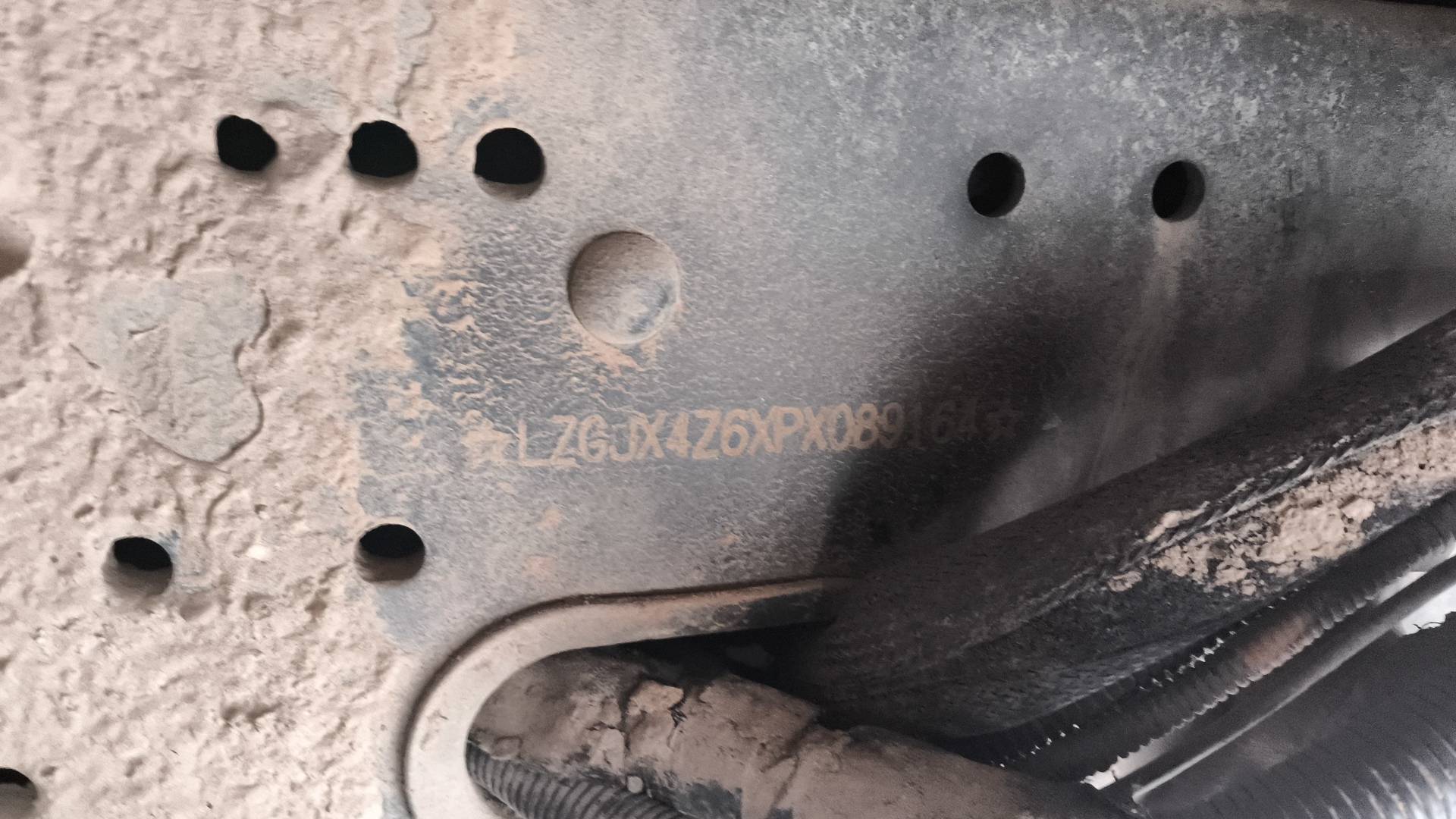 Shacman SX331863366,  117 098 км, 2023 года в лизинг