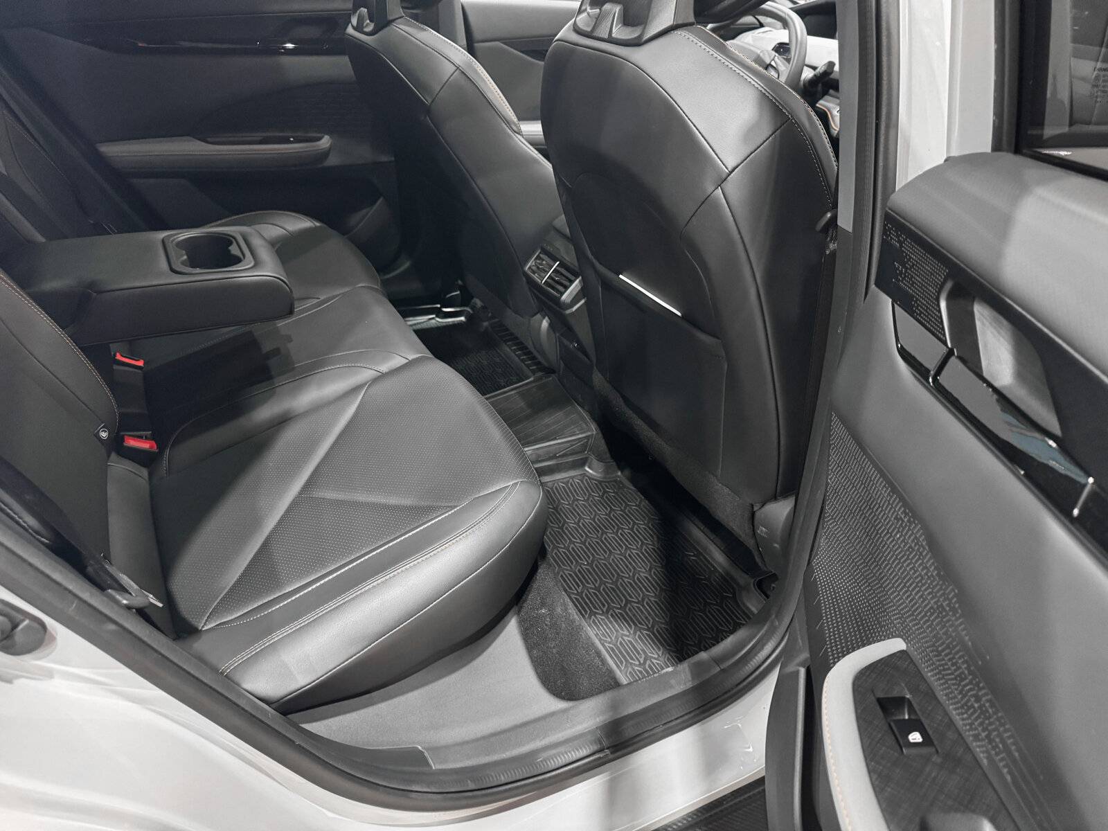 Changan Uni-V DLX 1.5T 7DCT
