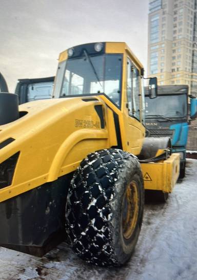 BOMAG BW218 D-40