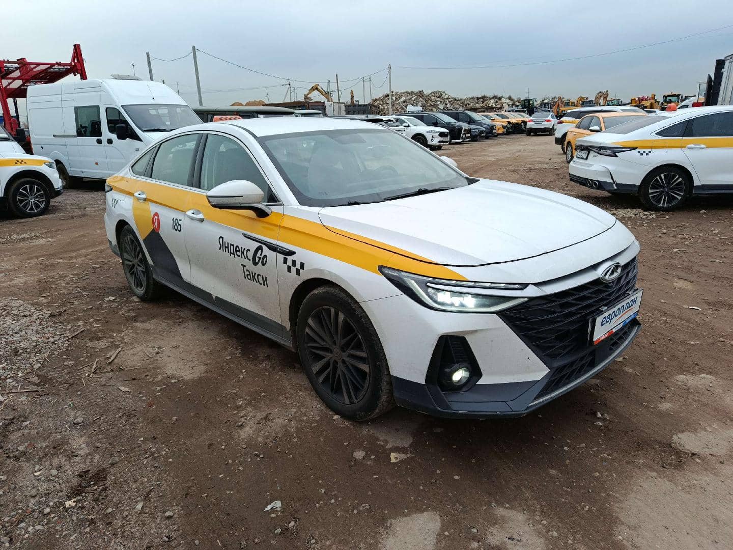 Chery Arrizo 8