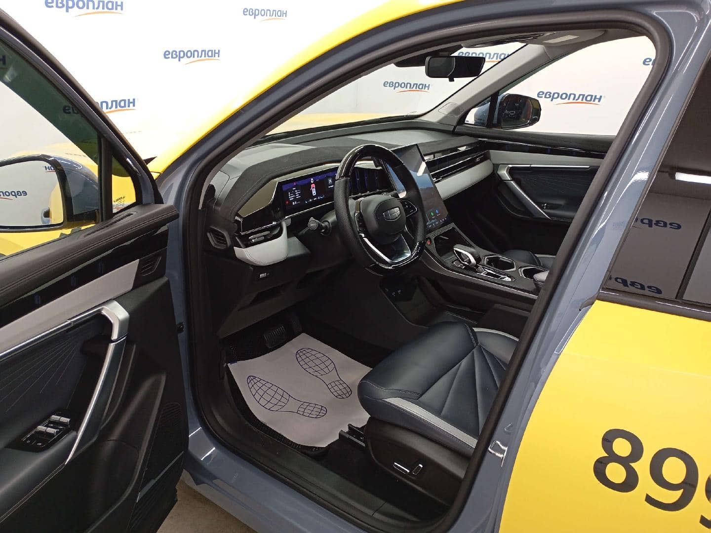 Geely Atlas,  139 974 км, 2024 года в лизинг