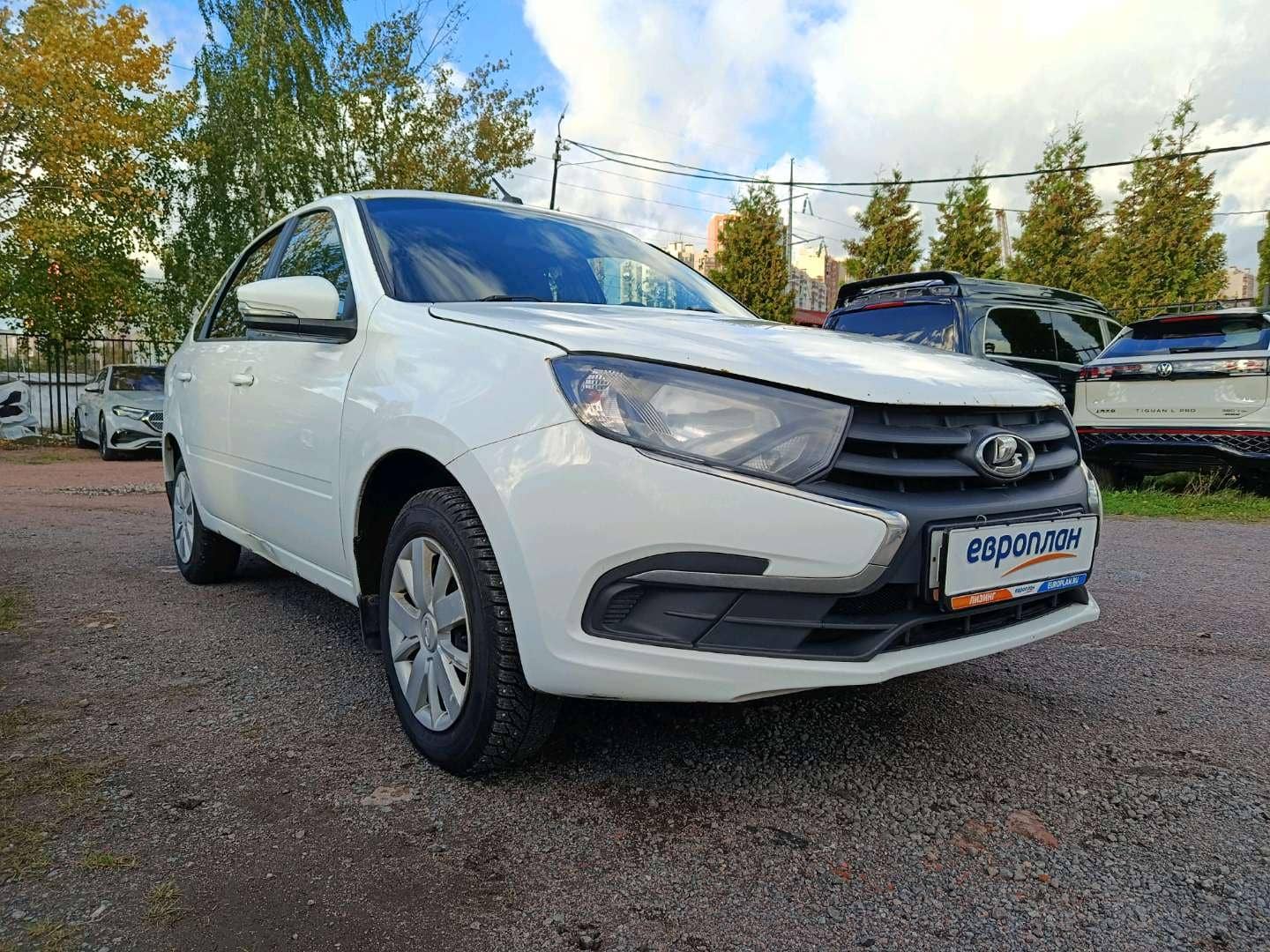 Lada Granta лифтбек
