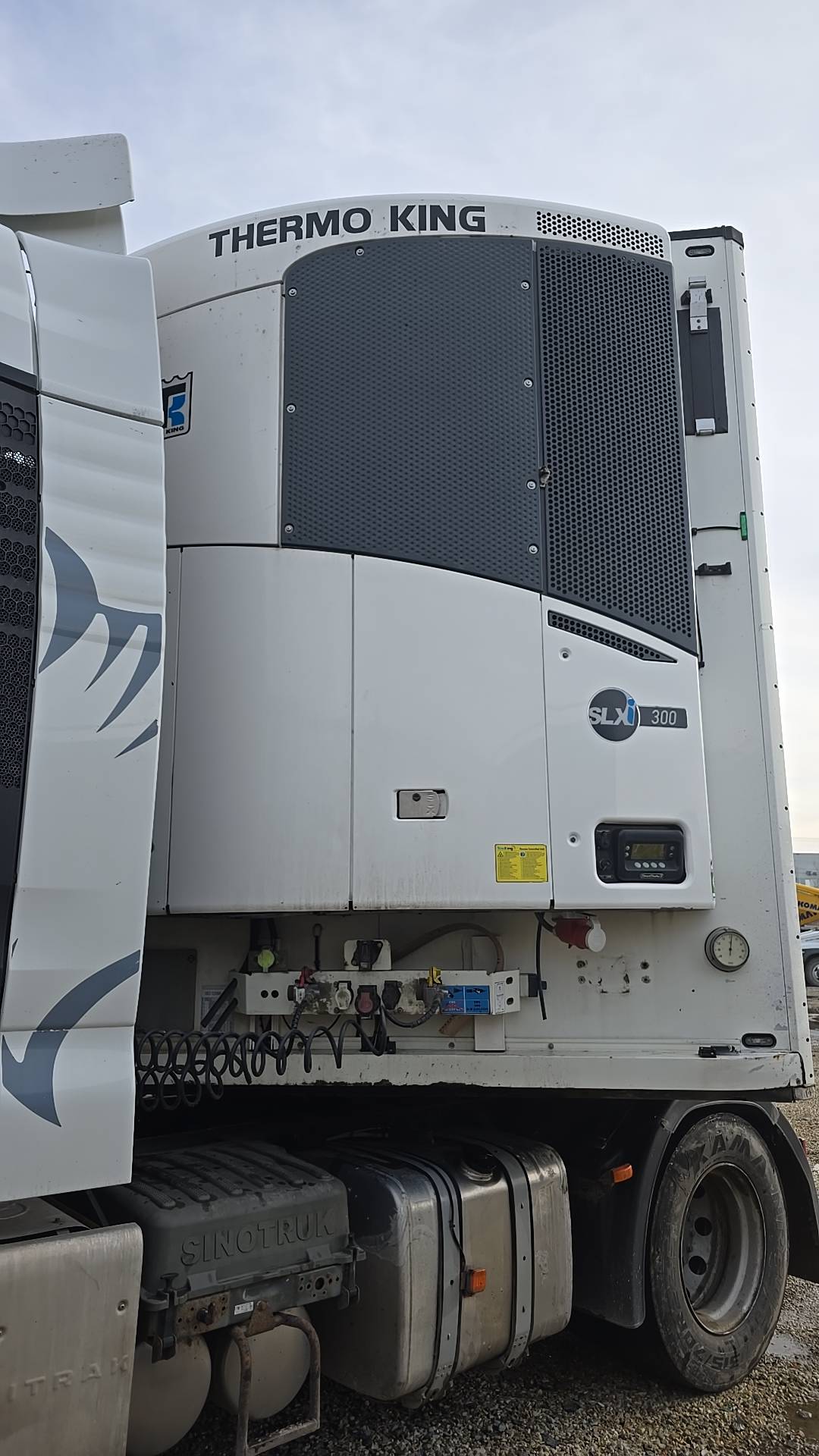 SCHMITZ Рефрижератор SCB*S3B, 2017 года