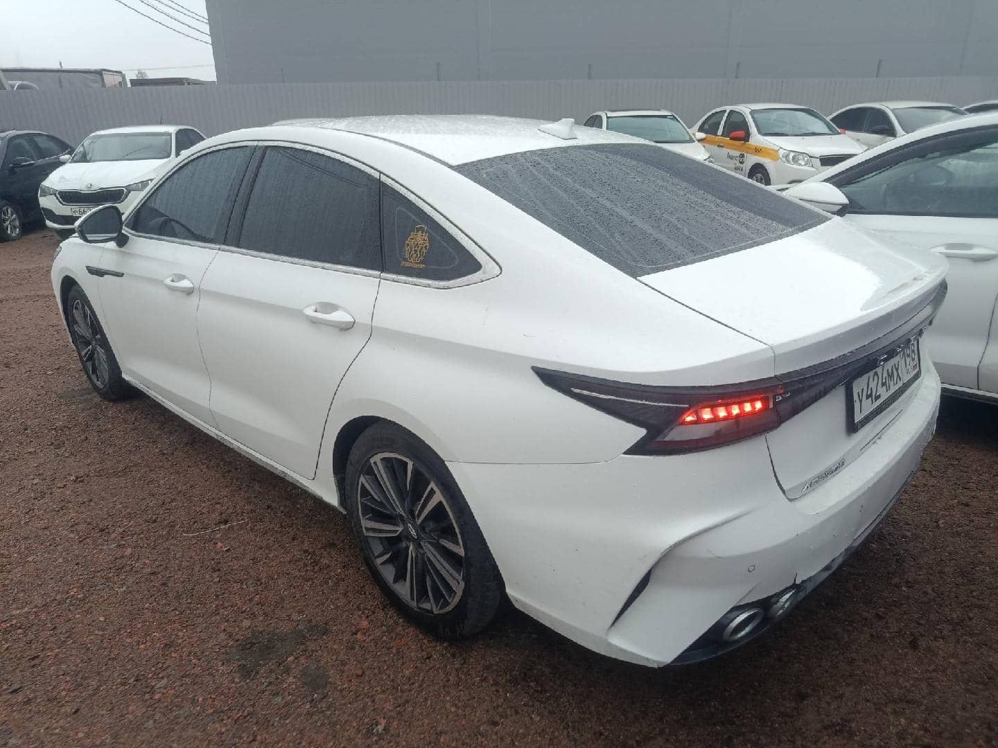 Chery Arrizo 8,  184 556 км, 2023 года