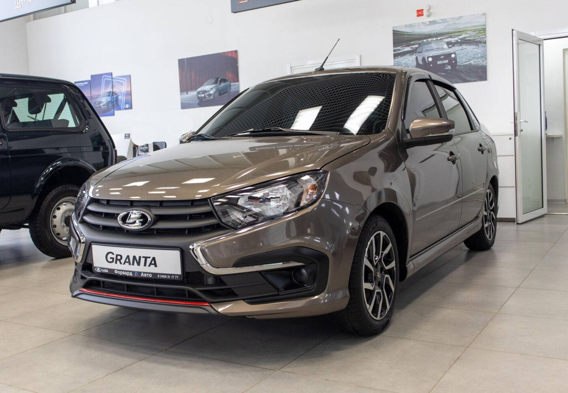 Lada Granta Sportline седан Comfort 24 1.6 106hp 5MT