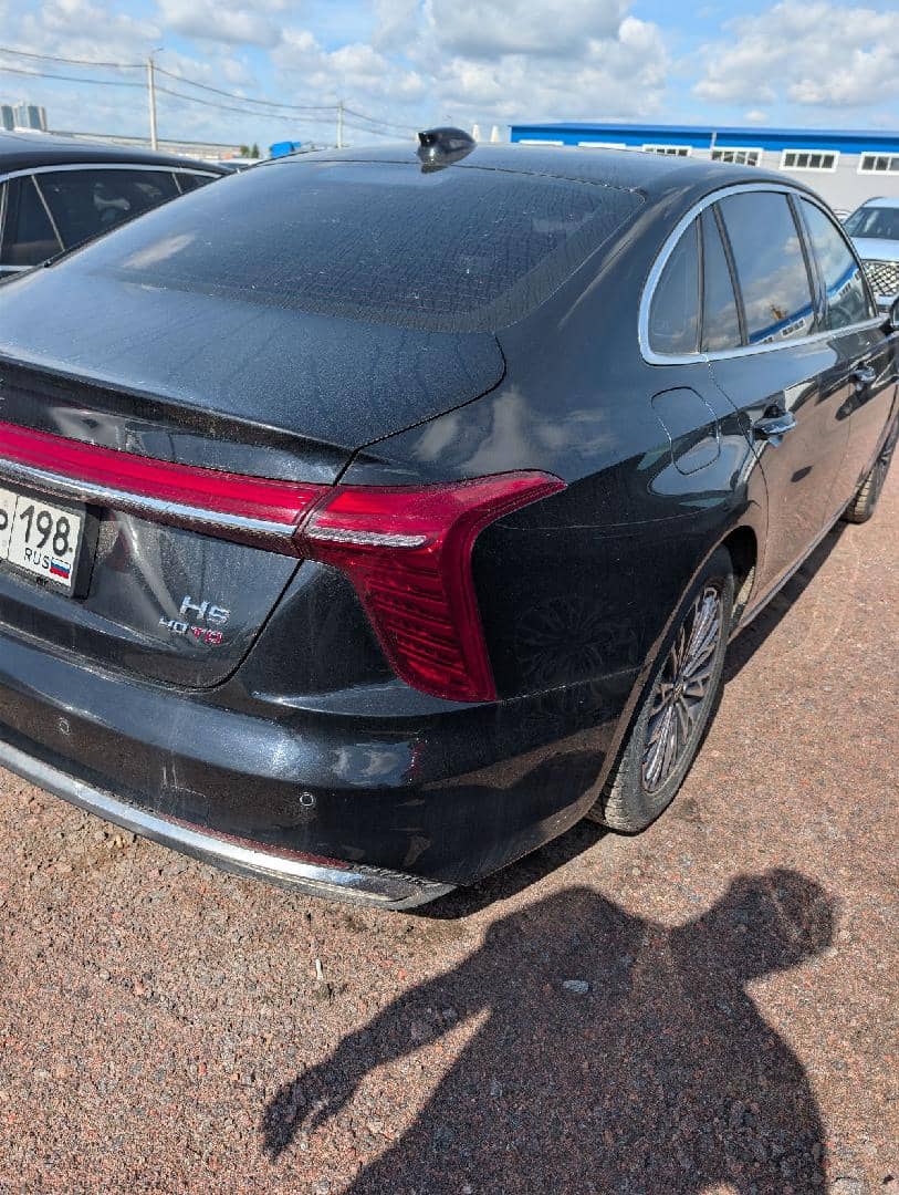 Hongqi H5,  155 566 км, 2024 года в лизинг