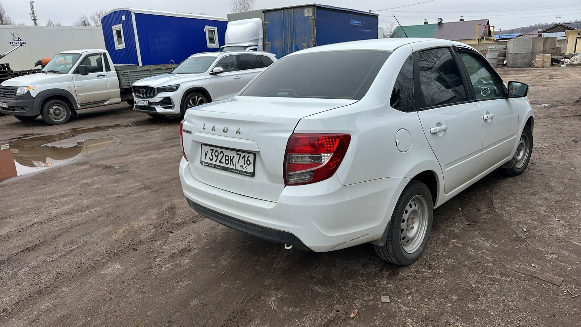 Lada Granta седан,  23 164 км, 2024 года в лизинг