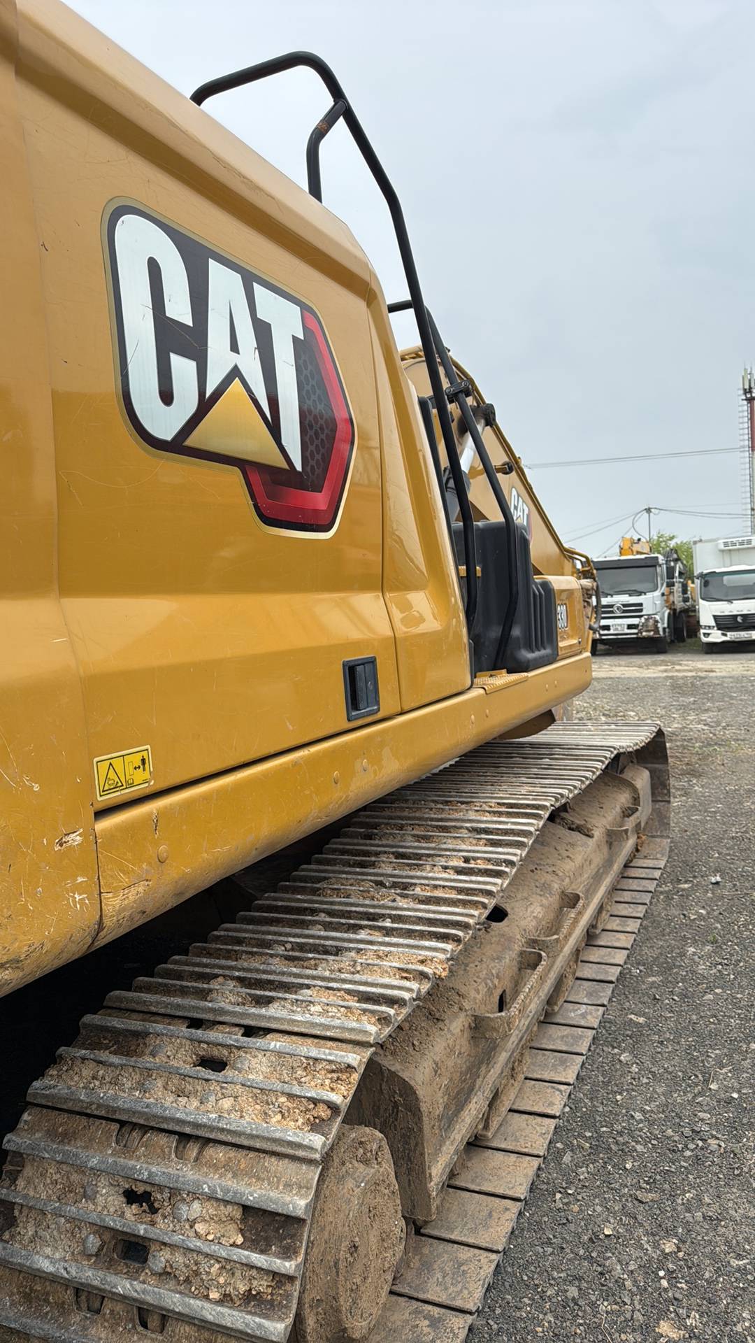 CATERPILLAR 330, 2022 года в лизинг
