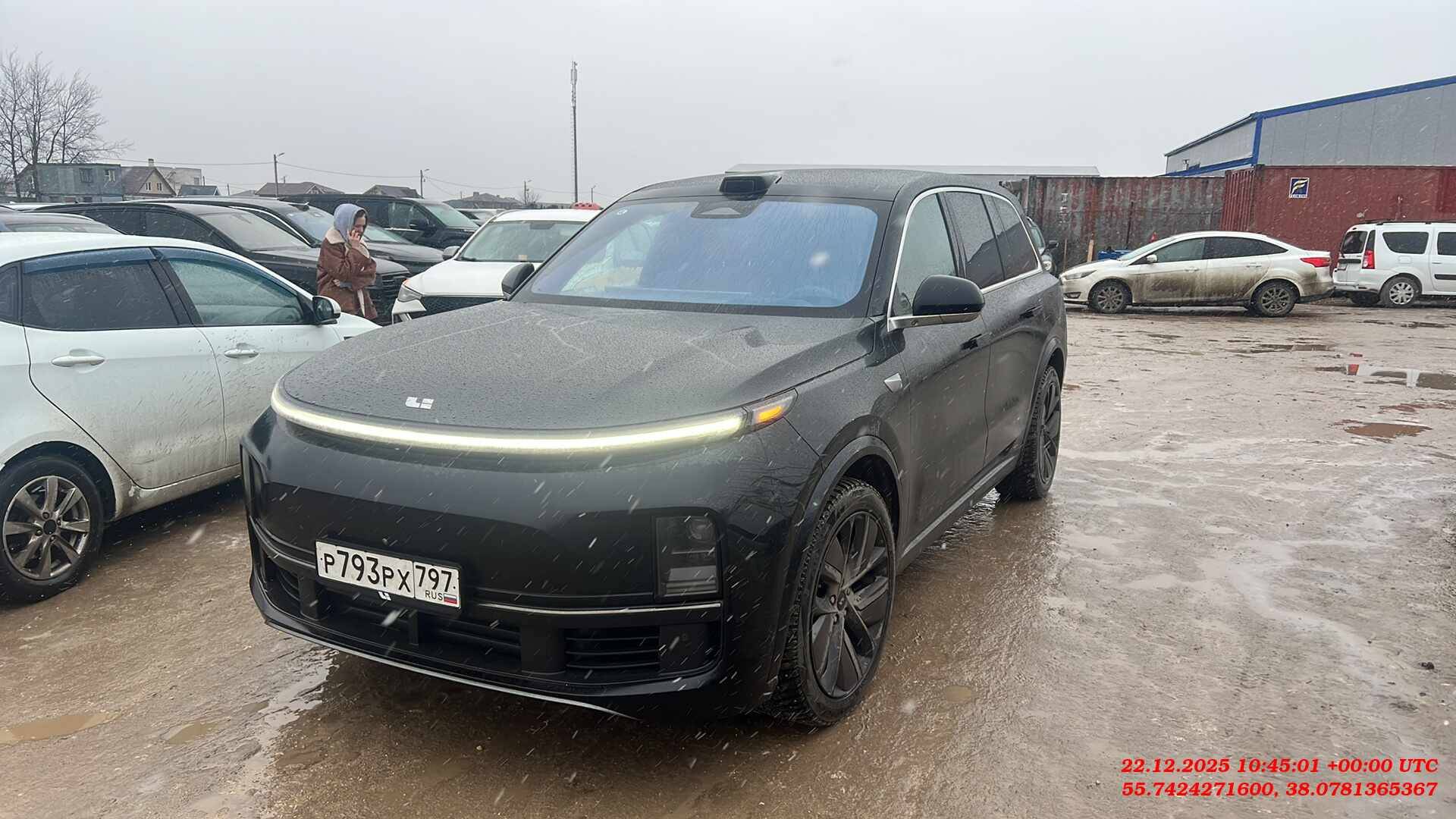 Lixiang L9,  18 000 км, 2023 года в лизинг