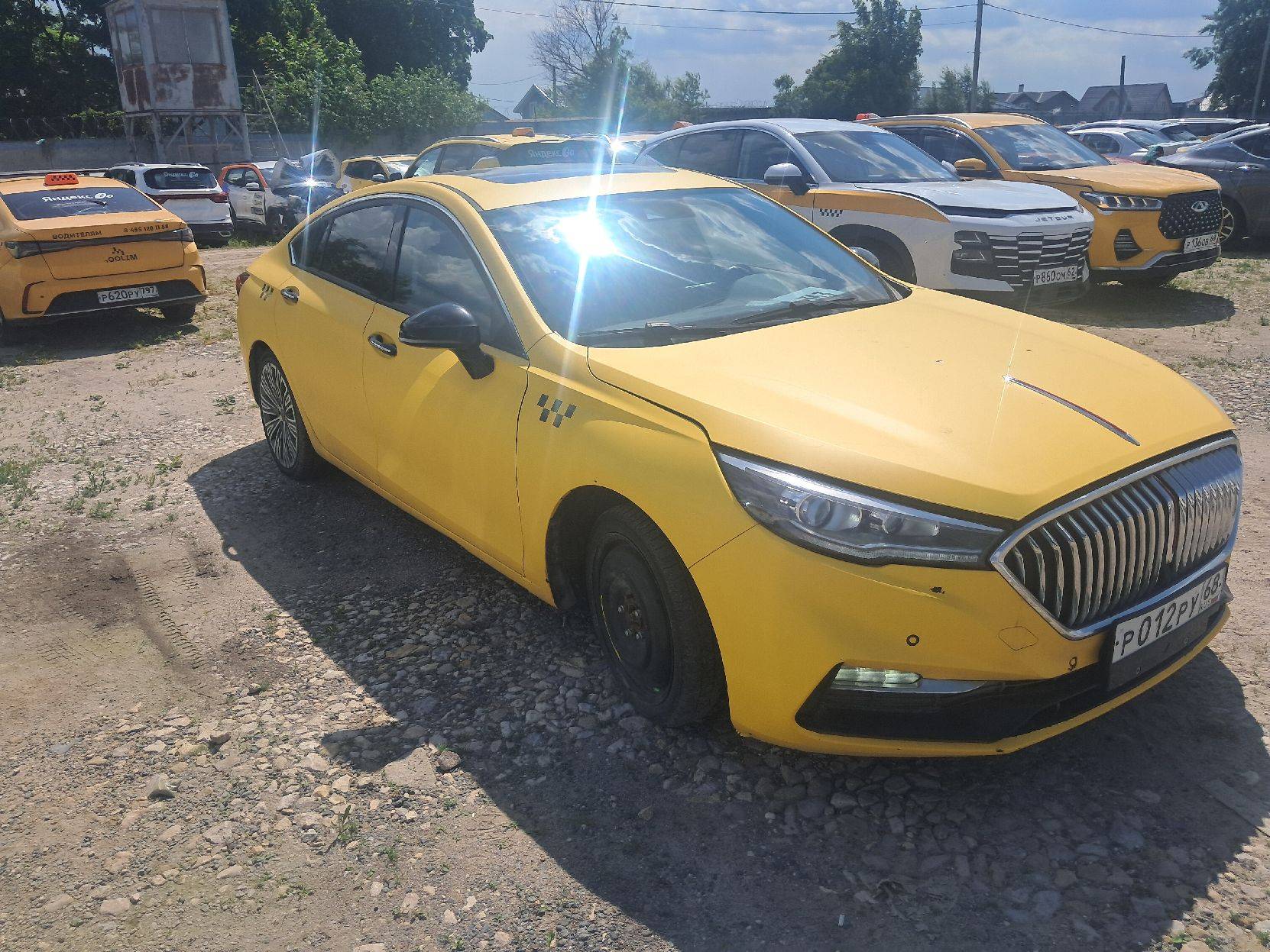 Hongqi H5,  104 253 км, 2022 года