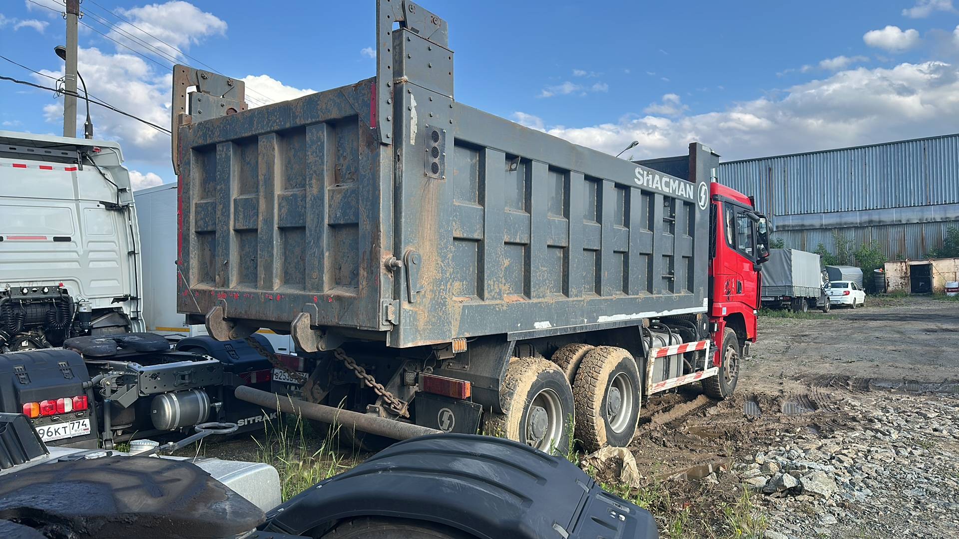 Shacman SX32586T384,  57 857 км, 2022 года в лизинг