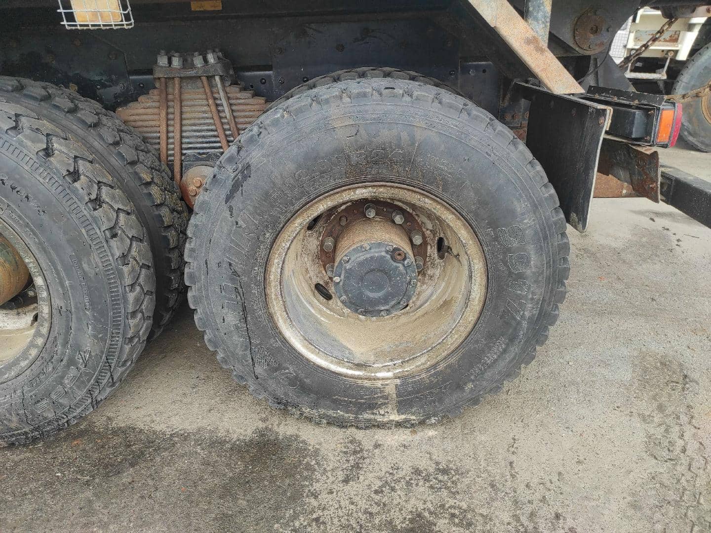 FAW CA3250P66K24L1TE5 6x6,  300 000 км, 2023 года в лизинг