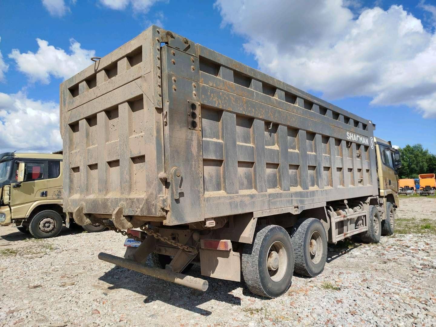Shacman SX331863366 (скальный кузов),  276 250 км, 2022 года в лизинг