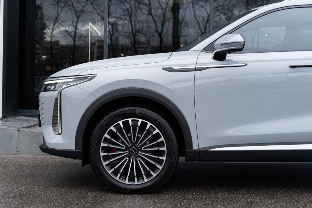 EXEED RX Premium 2.0 TGDI 8AT AWD