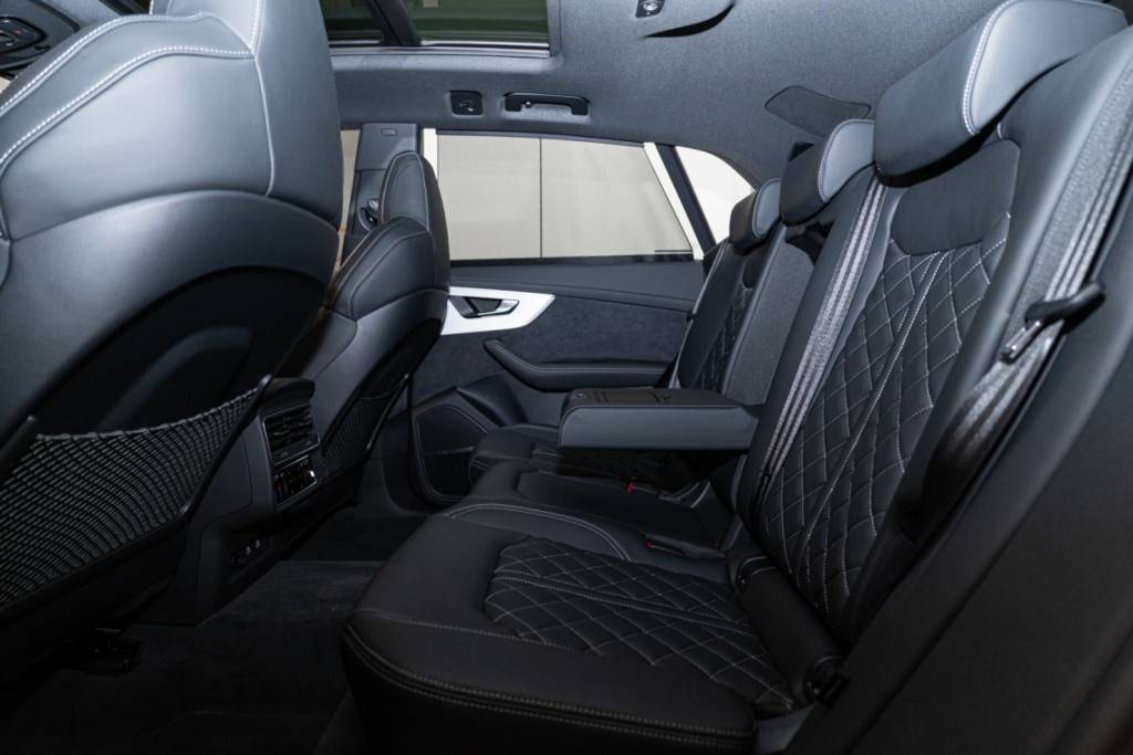 Audi Q8 50 TDI quattro tiptronic