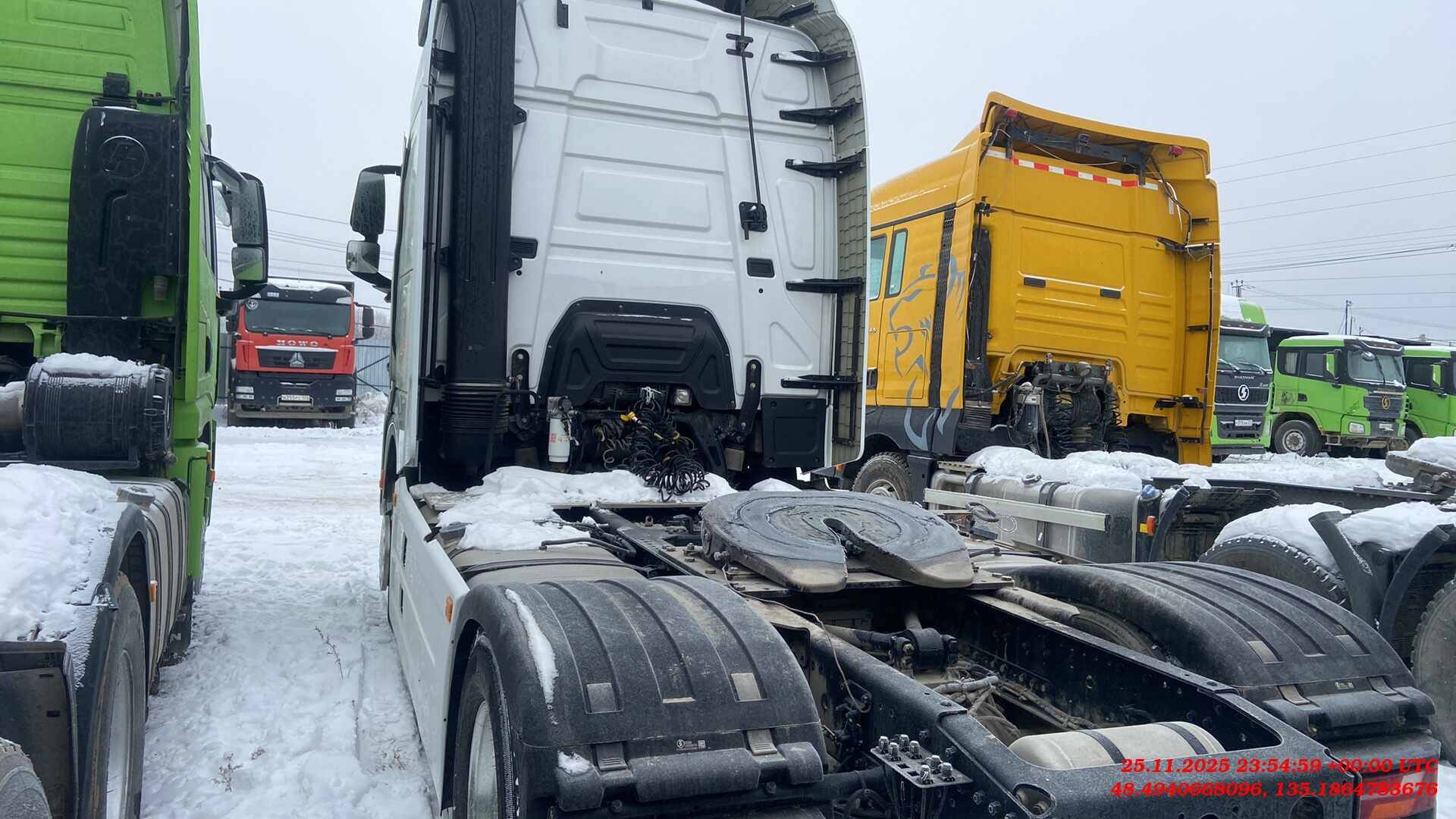 Shacman SX4188YY381,  47 074 км, 2023 года в лизинг