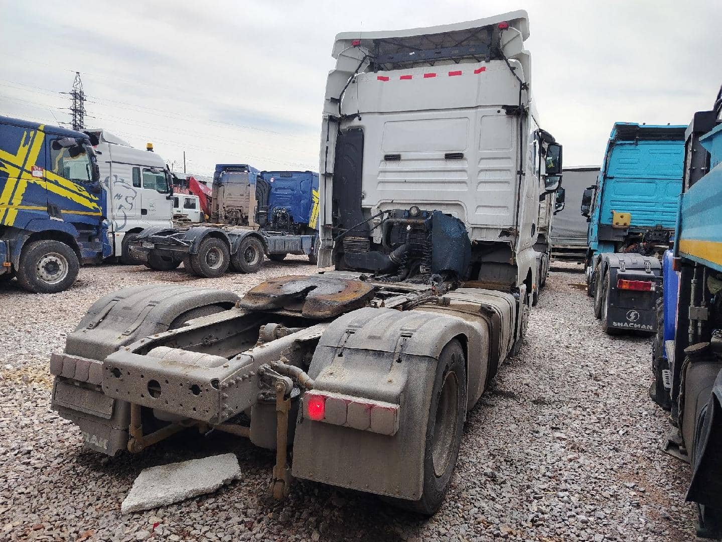 Sitrak ZZ4186V391HE,  375 177 км, 2023 года в лизинг