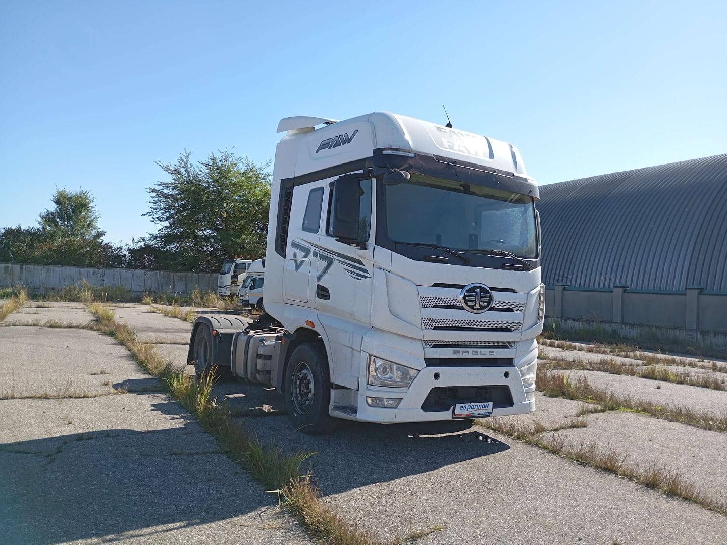 FAW CA4180P77K25E5 4x2,  540 284 км, 2023 года в лизинг