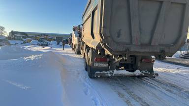 HOWO ZZ3317V386GE1 8х4