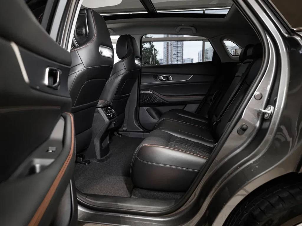 Changan Uni-K Tech 2.0 8AT AWD