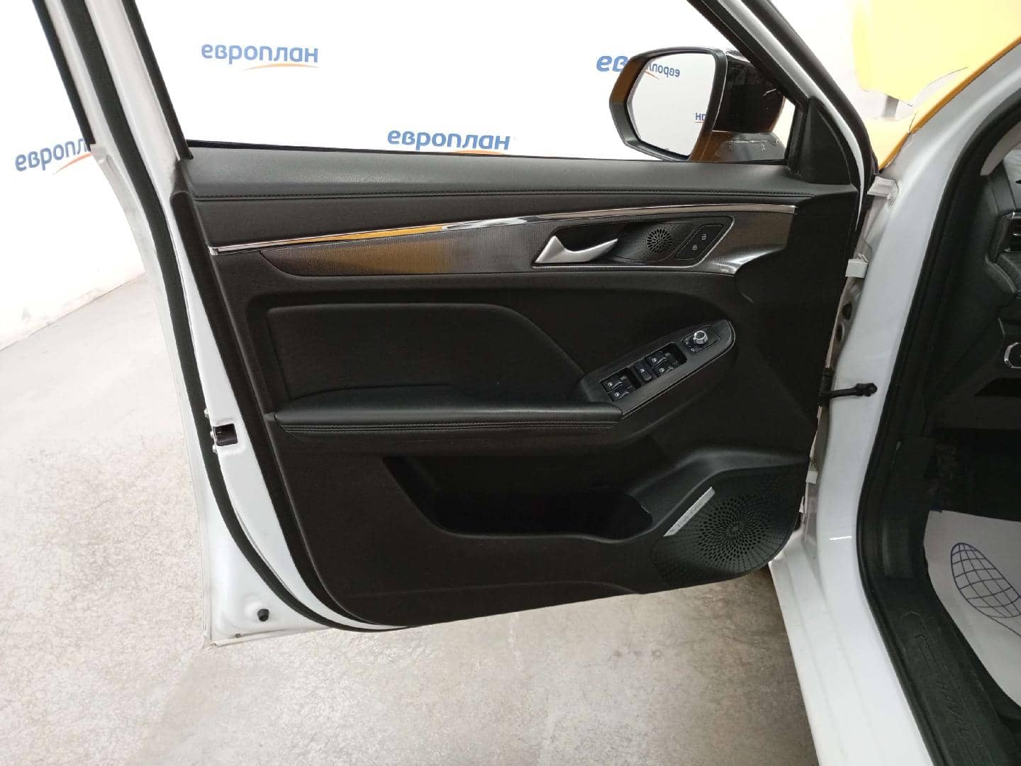 Haval Jolion,  321 833 км, 2023 года в лизинг