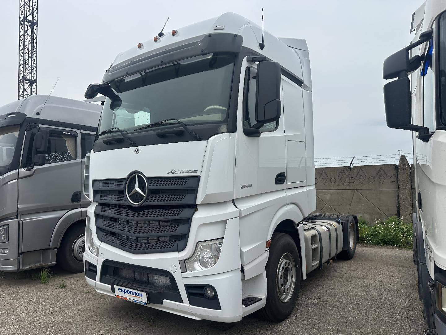 Mercedes-Benz Actros 5 1845 LS 4x2 (BigSpace),  684 101 км, 2021 года в лизинг