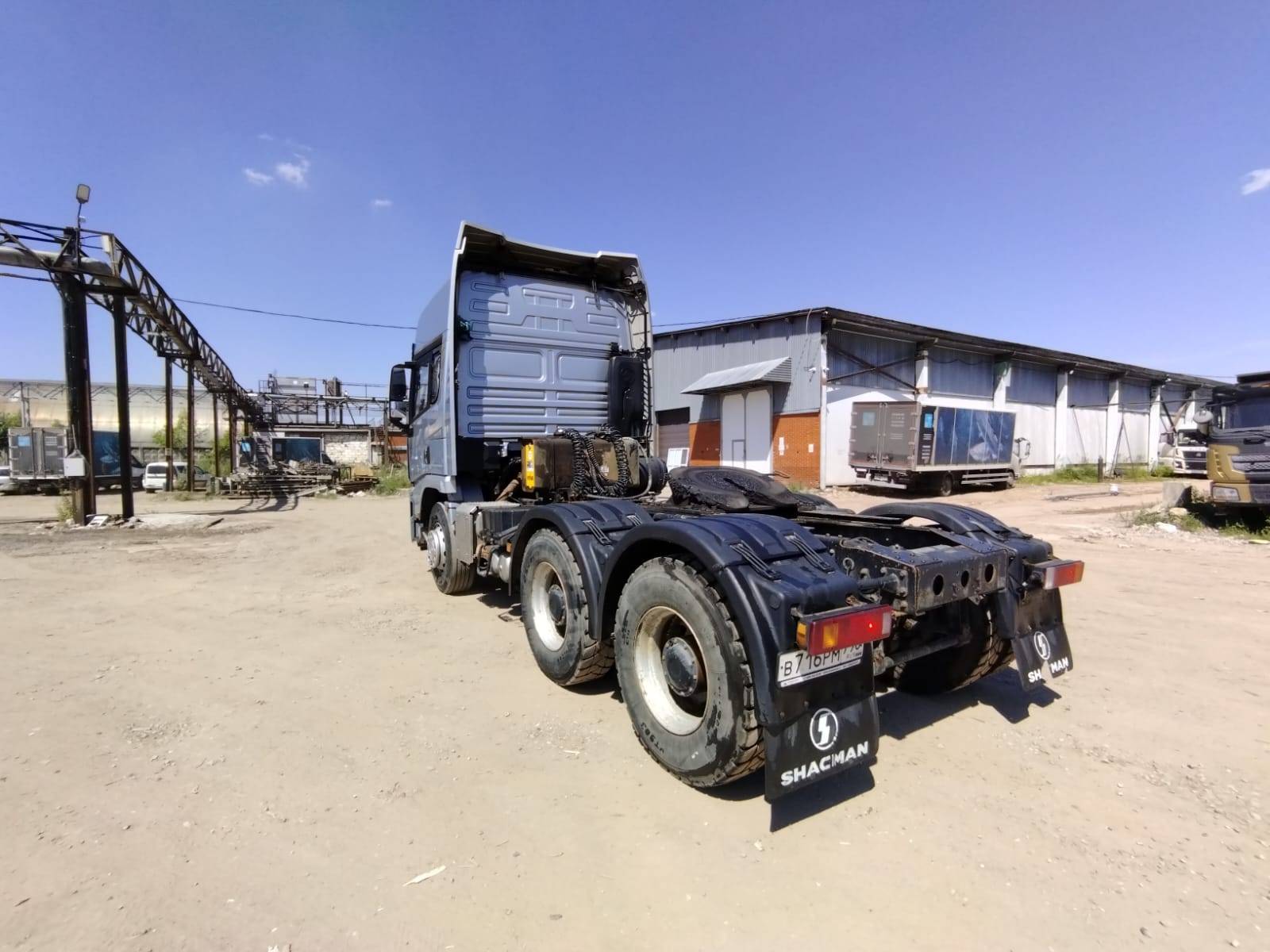 Shacman SX42584W324C,  162 791 км, 2023 года в лизинг