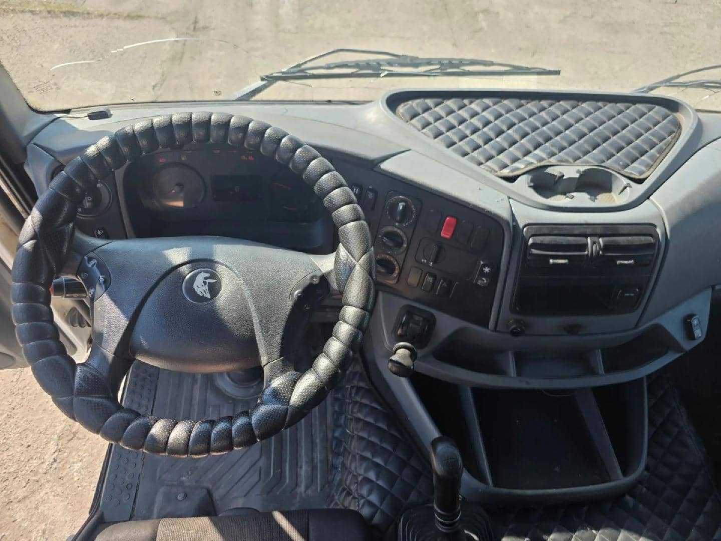 КАМАЗ 5490-S5 (M1840),  857 964 км, 2021 года в лизинг