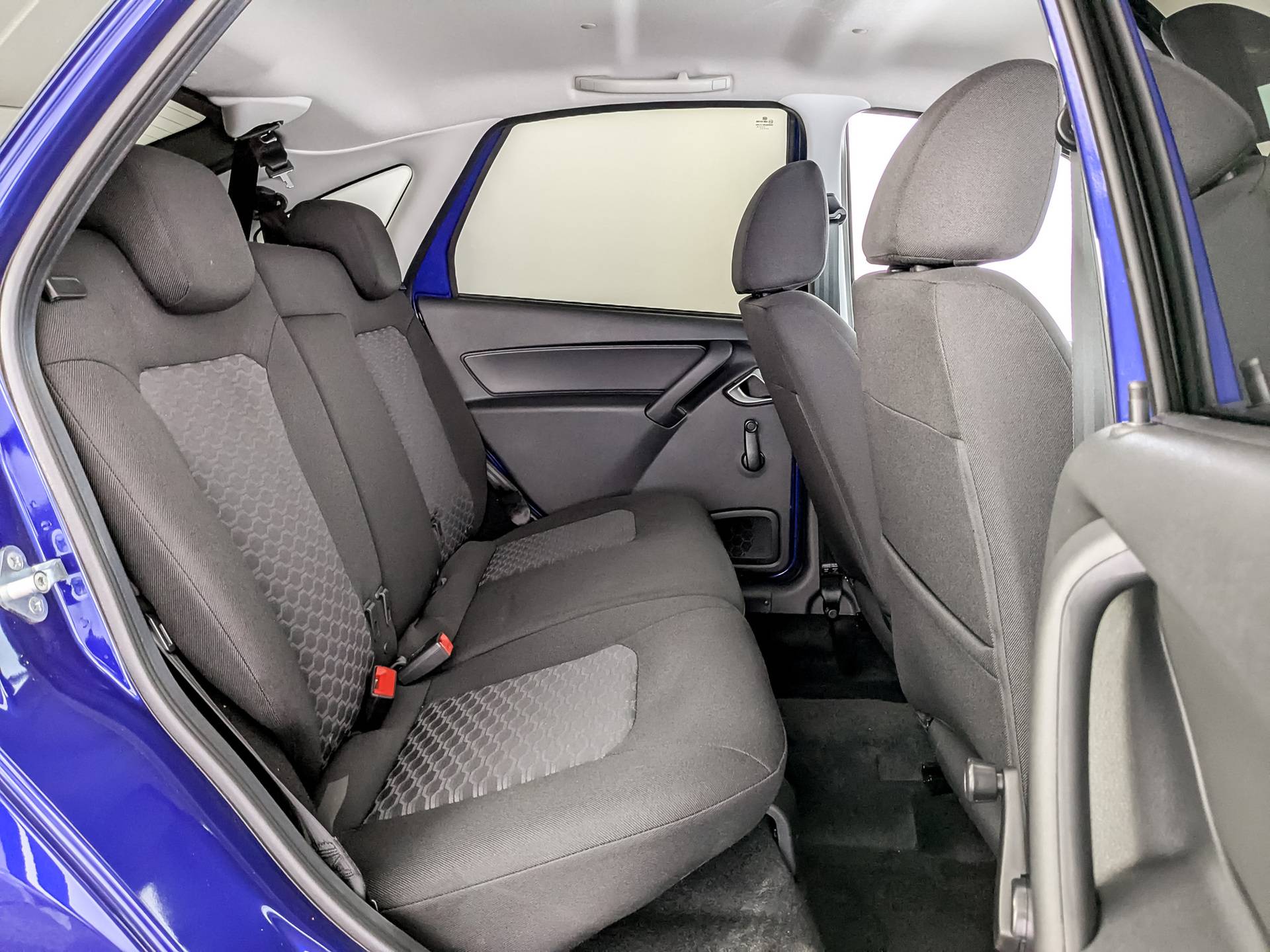 Lada Granta седан Comfort 1.6 106hp 5MT
