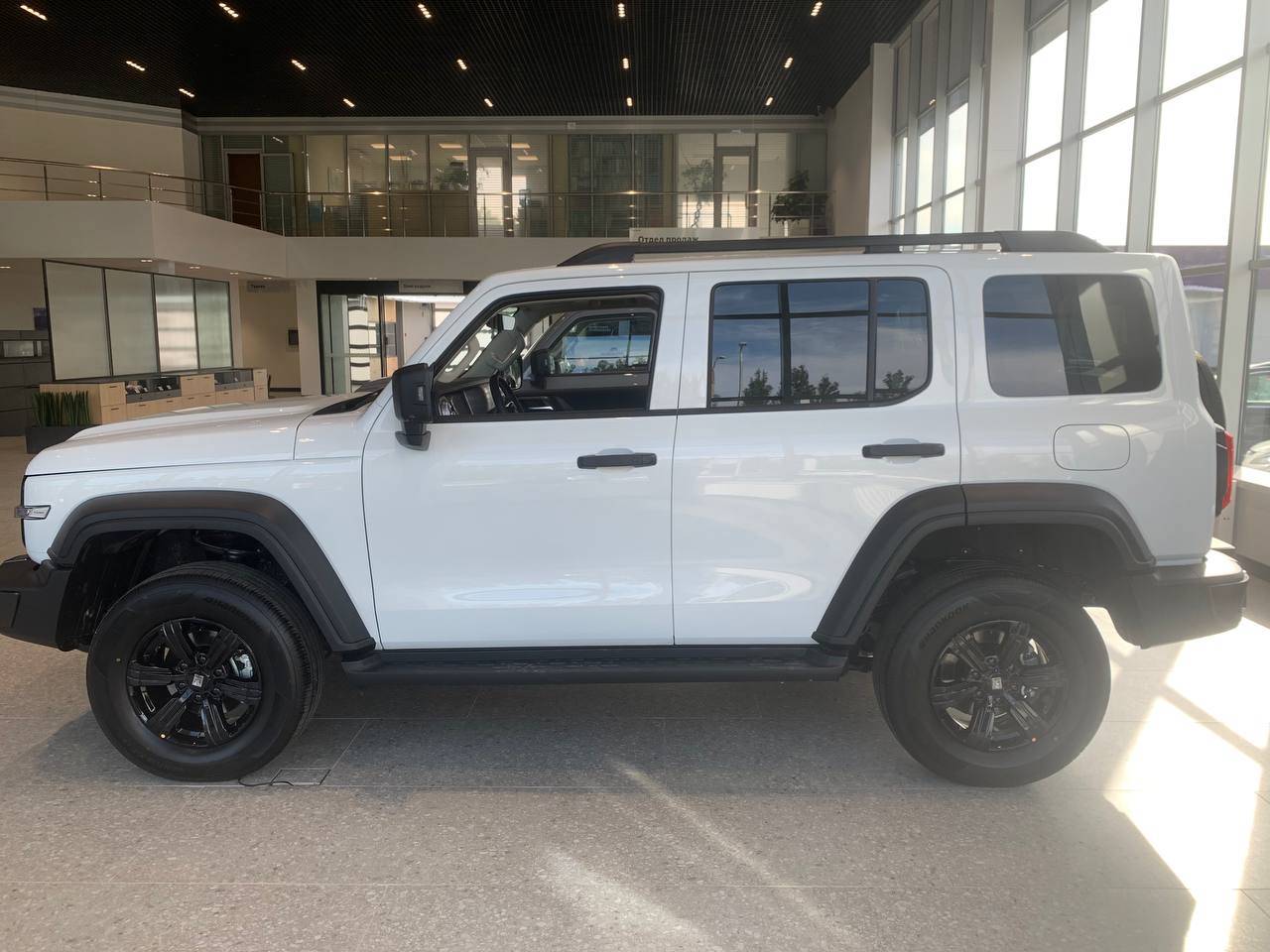 Tank 300 City Premium 2.0 8AT 4WD