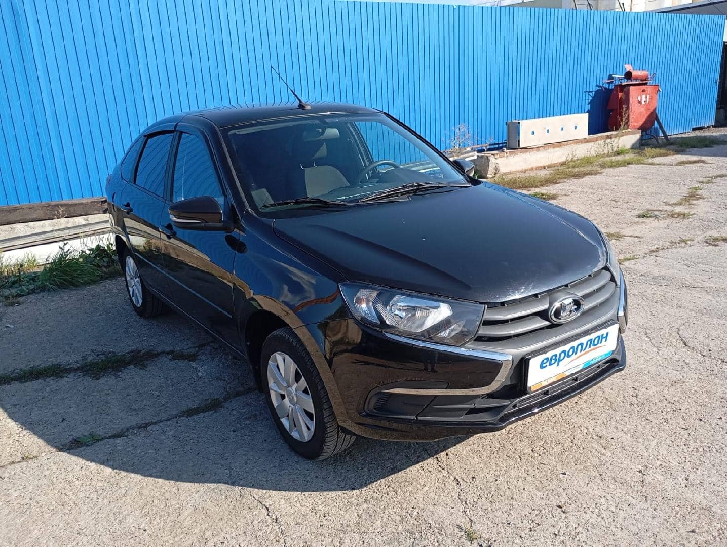 Lada Granta лифтбек,  45 856 км, 2023 года в лизинг