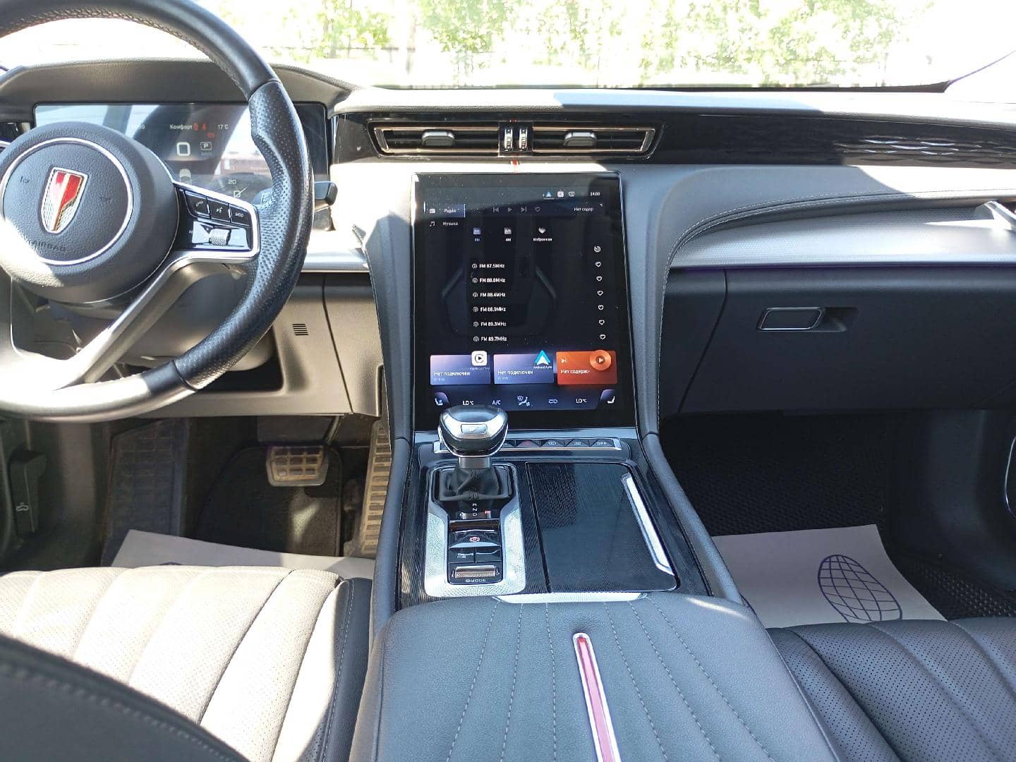 Hongqi H5,  179 952 км, 2024 года в лизинг