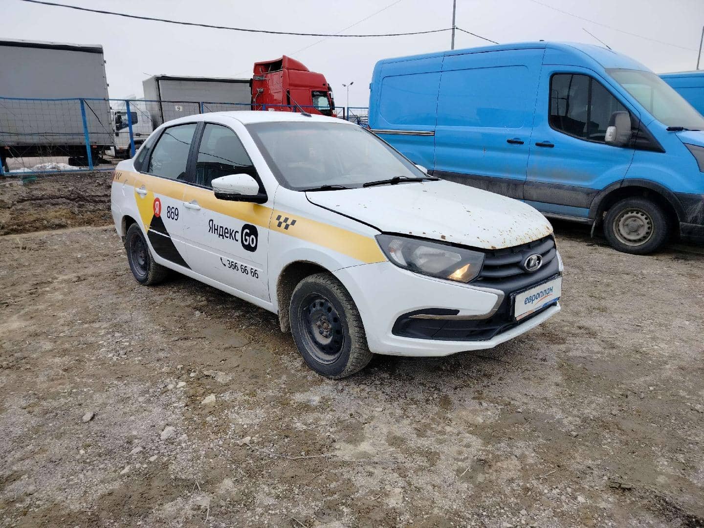 Lada Granta лифтбек,  146 478 км, 2023 года в лизинг
