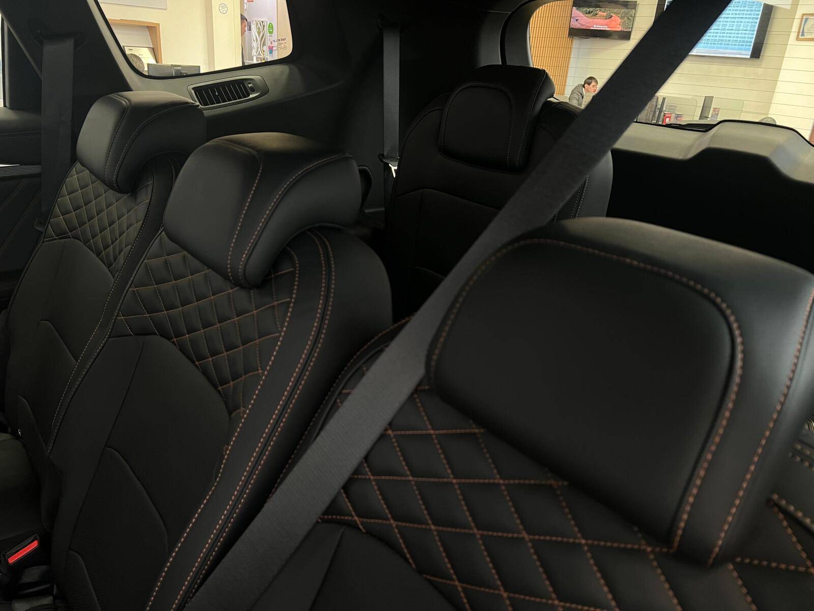 Geely Okavango Flagship 2.0T 7DCT 2WD