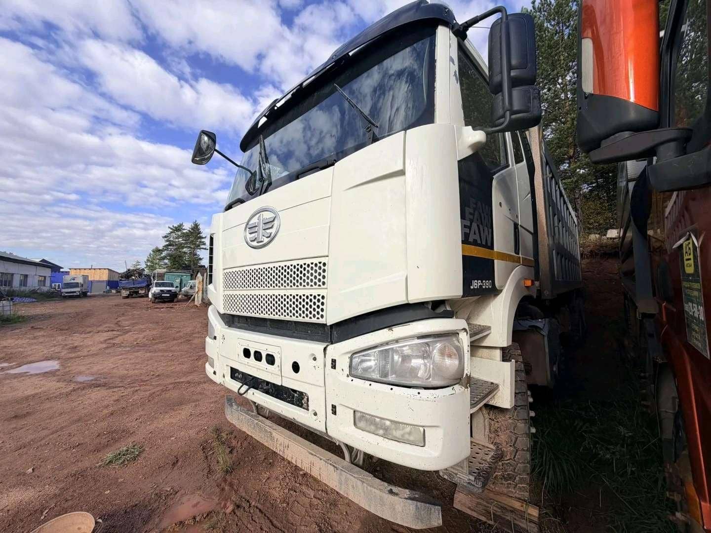 FAW CA3310P66K24T4E4 8x4 (E4)