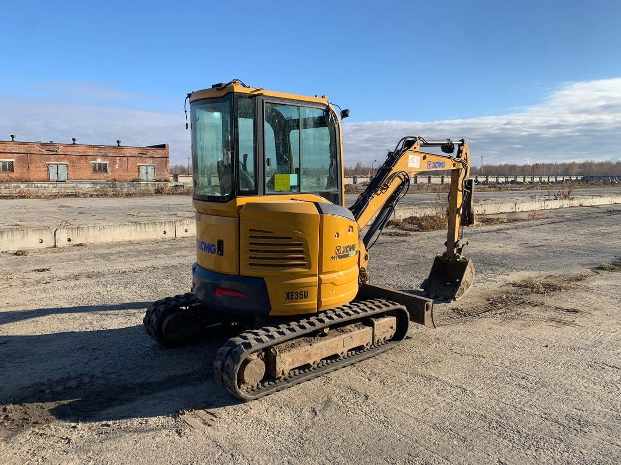 XCMG/MGCM XE35U,  998 км, 2022 года в лизинг