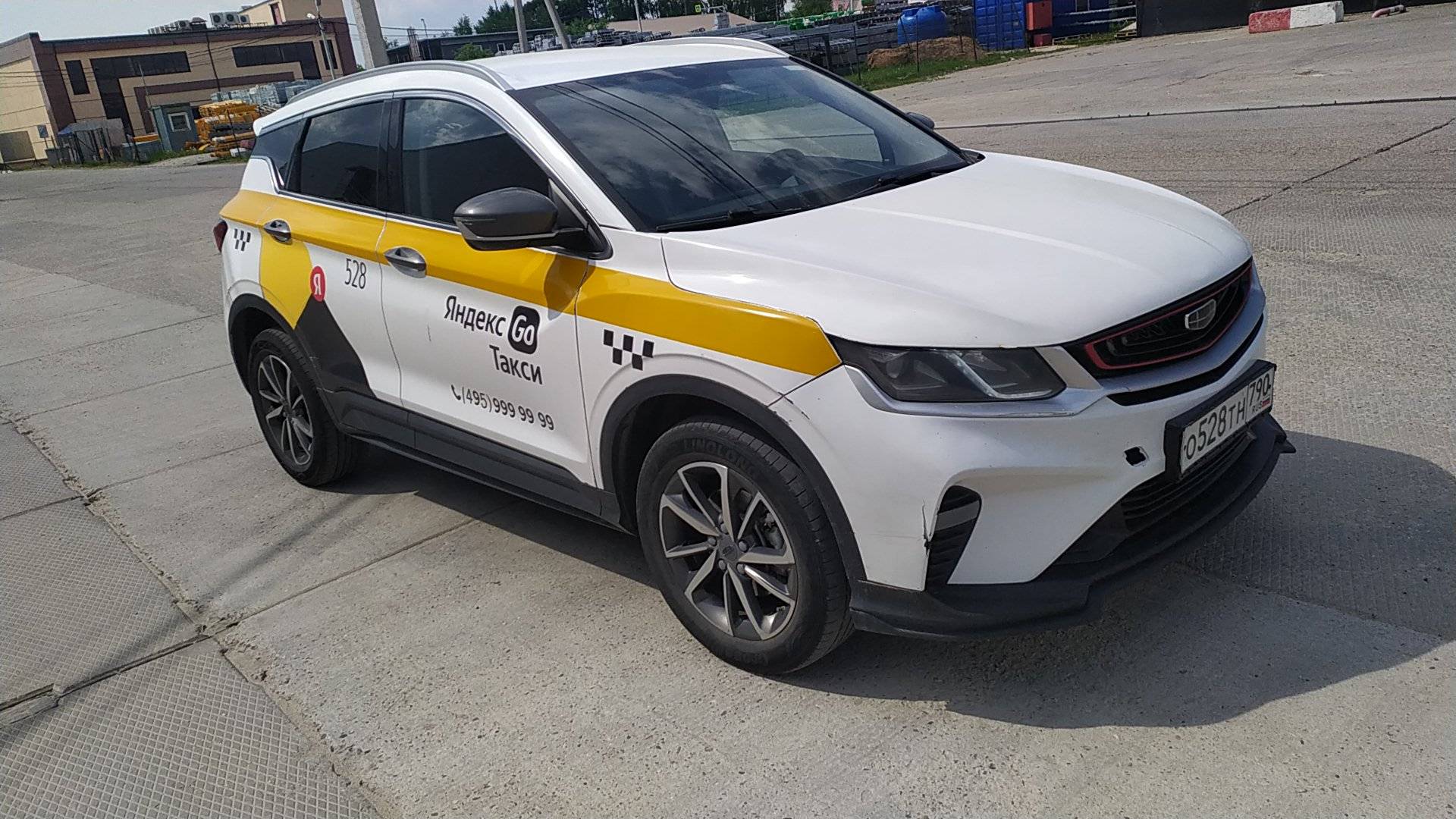 Geely Coolray,  222 814 км, 2023 года в лизинг