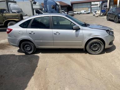 Lada Granta лифтбек