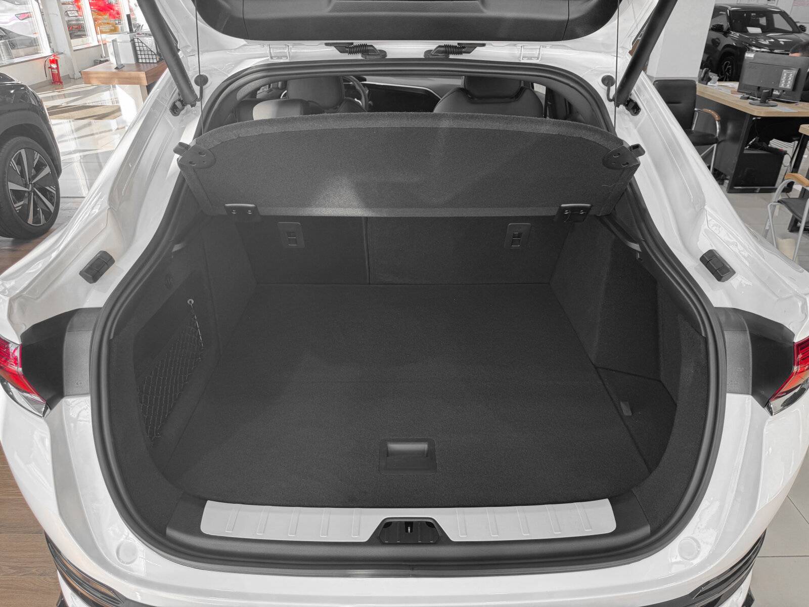 Knewstar 001 Flagship 2.0T 4WD 8AT