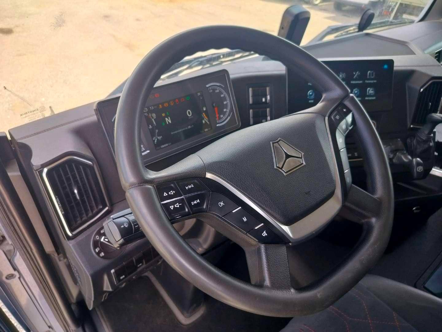 Sitrak С7Н MAX 6×4 ZZ4256V364HE,  138 404 км, 2023 года в лизинг