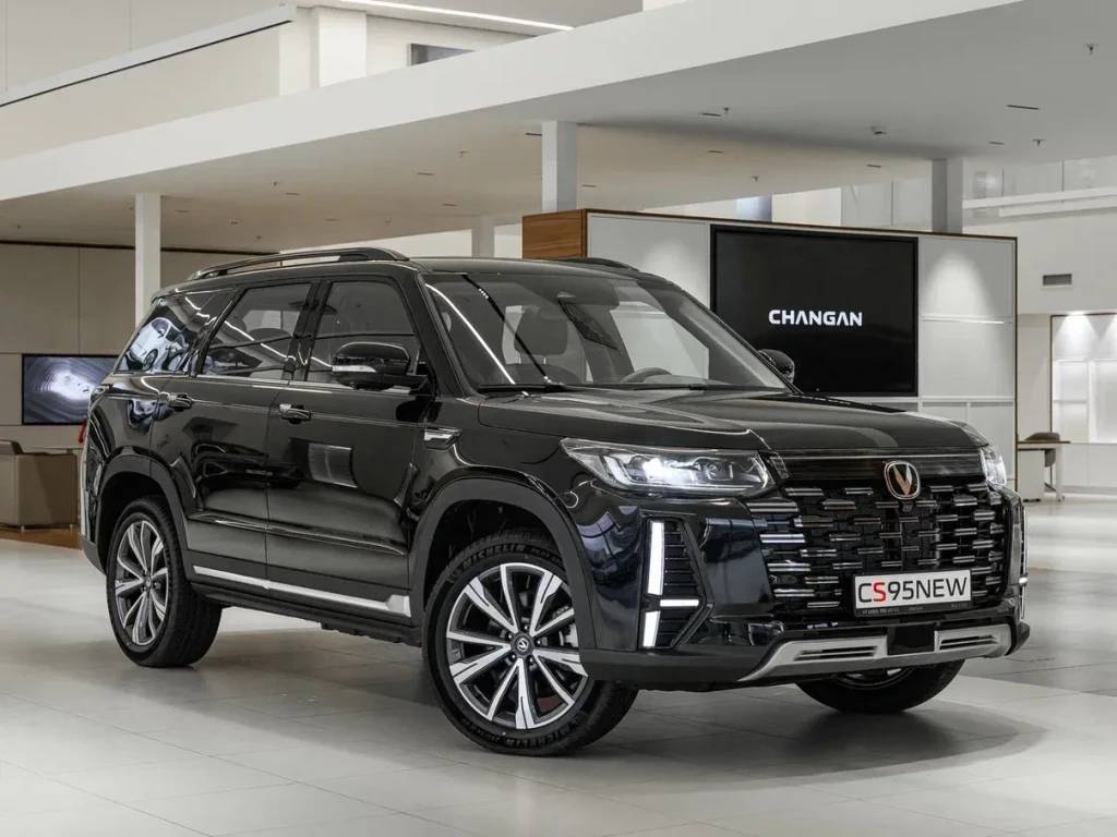 Changan CS95 Black edition Tech 2.0T 8AT