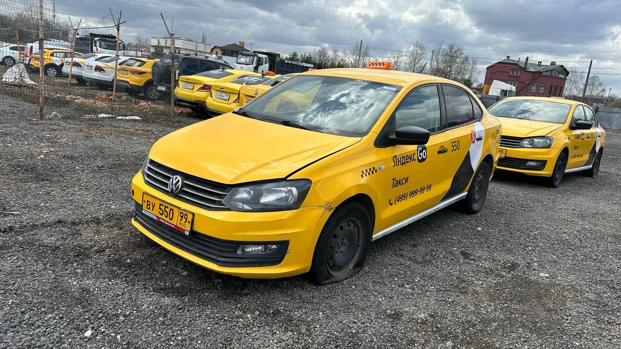 Volkswagen Polo,  139 174 км, 2019 года в лизинг