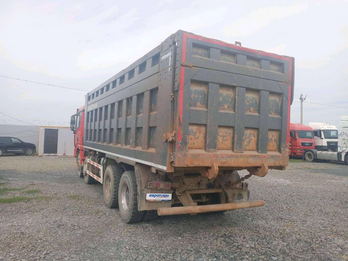 Shacman SX33186W366C,  180 809 км, 2022 года в лизинг