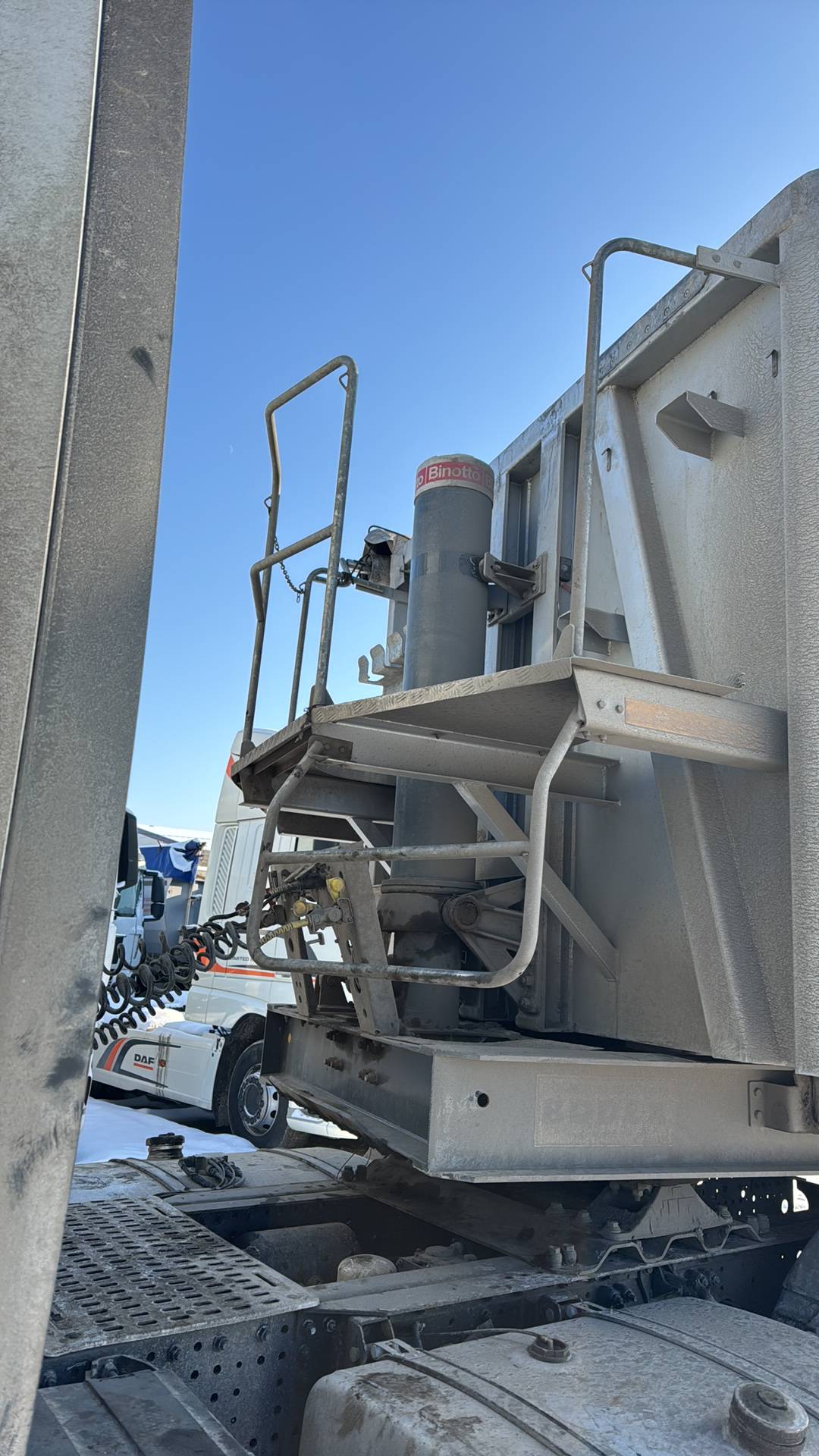 BODEX Самосвальный KIS 4WA1 40 м³, 2022 года в лизинг