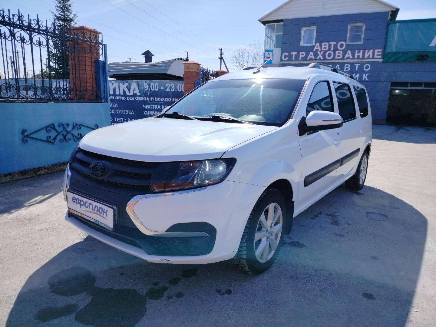 Lada Largus универсал