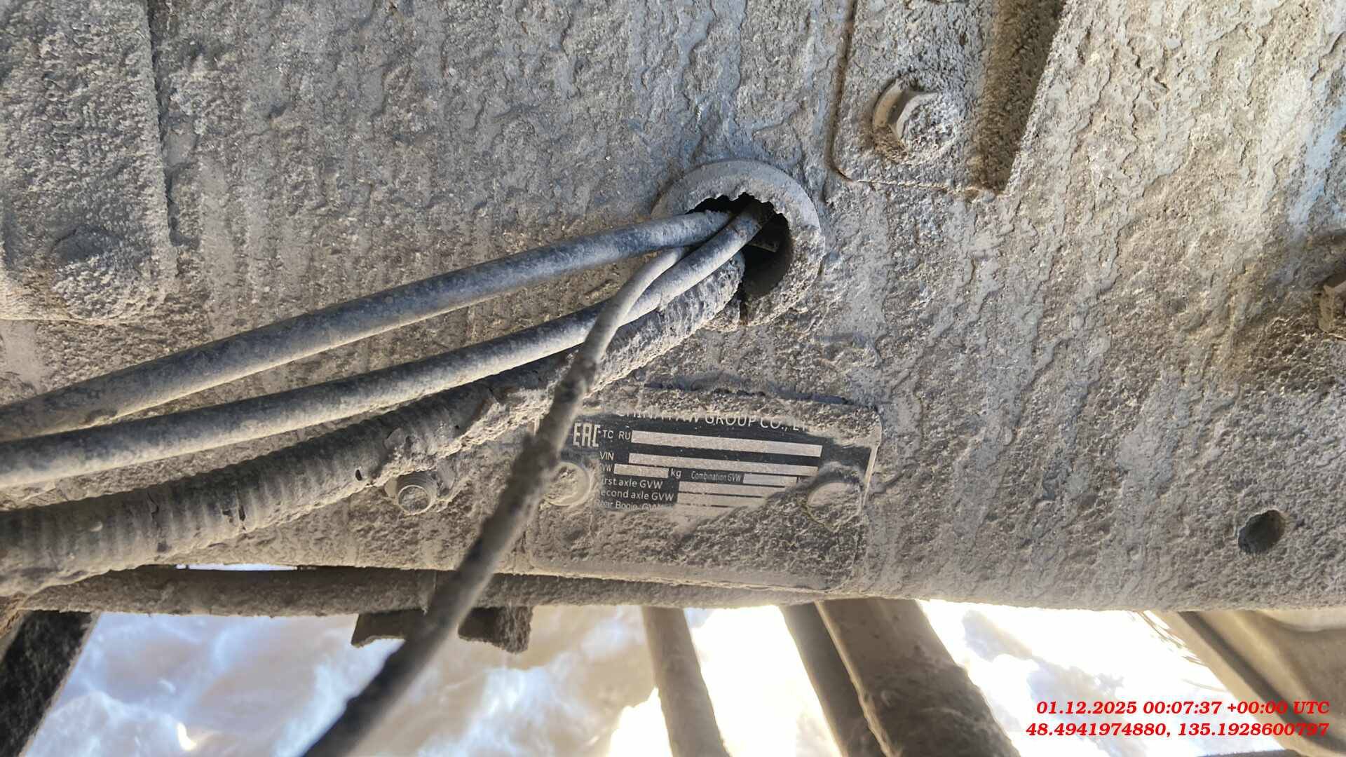 FAW CA3310P66K24T4E5 8х4,  171 836 км, 2022 года в лизинг