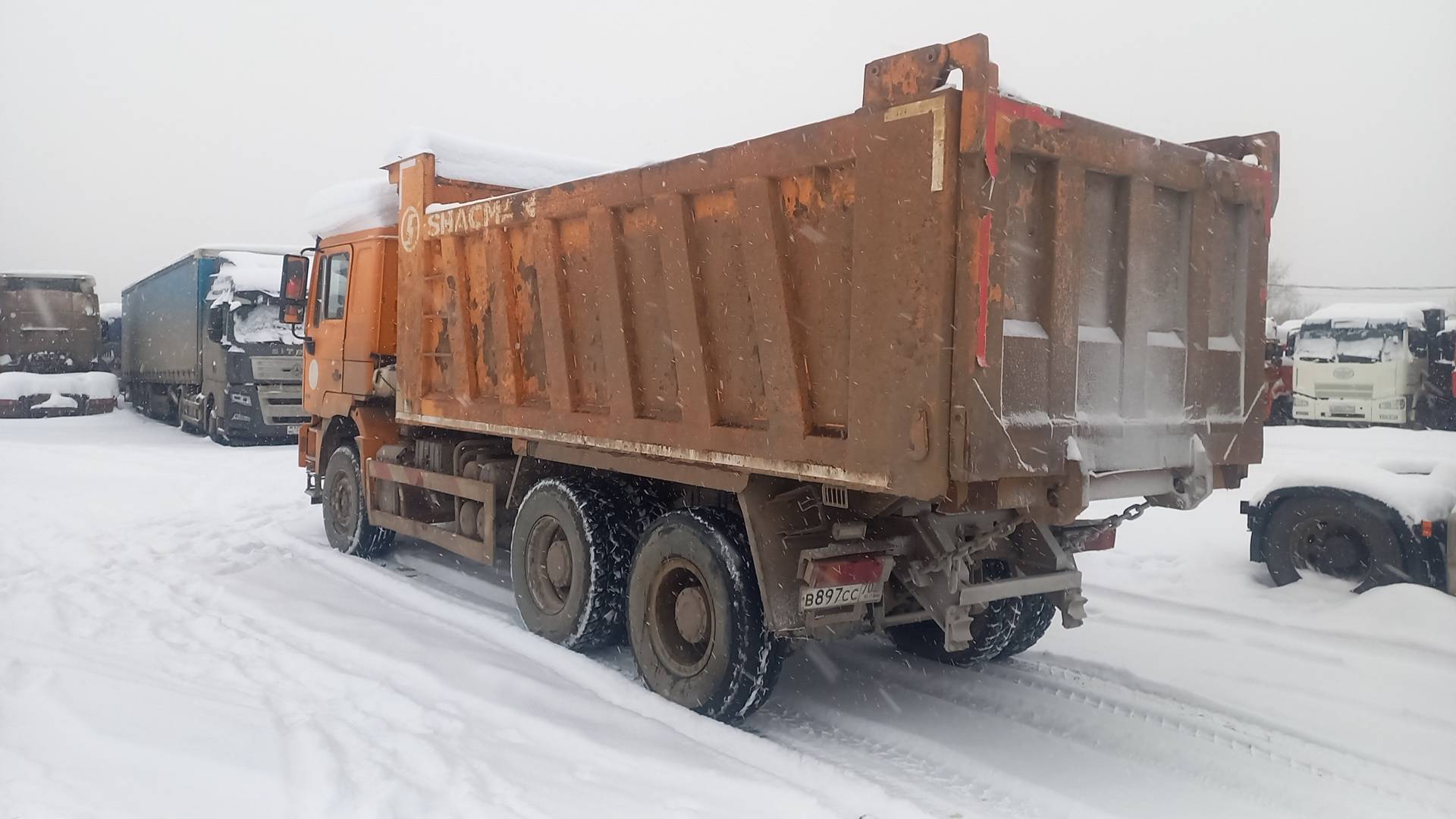 Shacman SX3258DR384,  236 423 км, 2020 года в лизинг