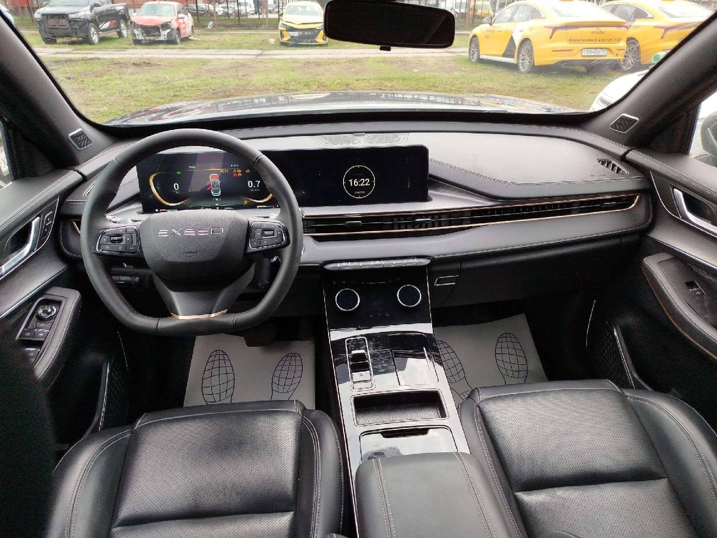 EXEED LX,  25 689 км, 2024 года в лизинг