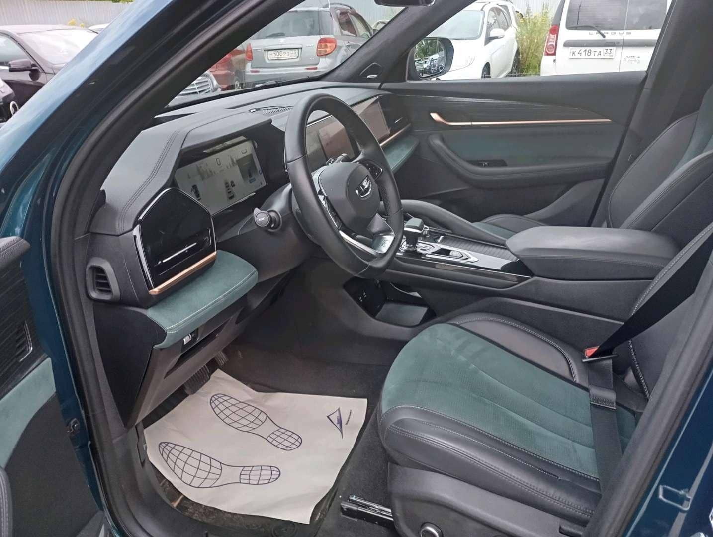 Geely Monjaro,  11 495 км, 2024 года в лизинг