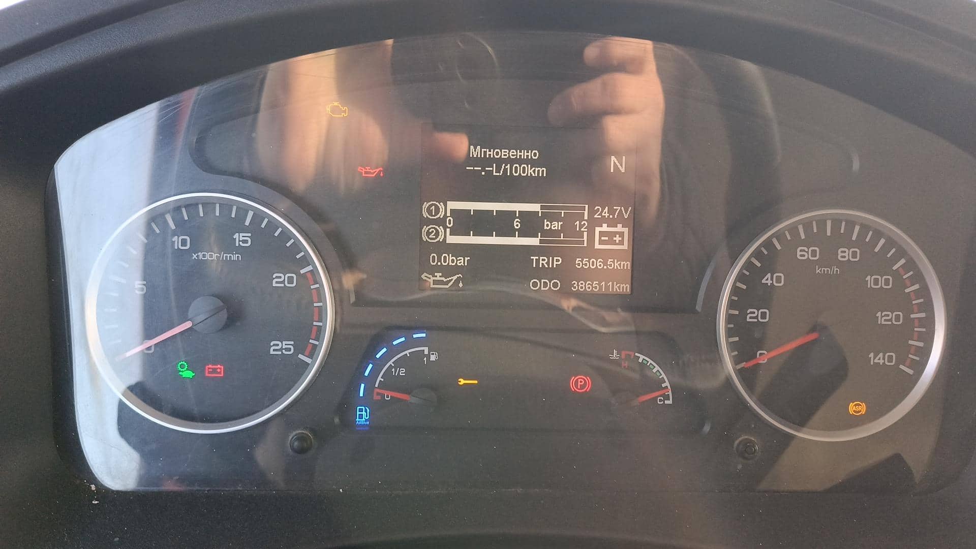 Shacman SX42584V324,  386 511 км, 2022 года в лизинг